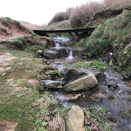 Fl'heurt De Au Pied De La Plage, Vue