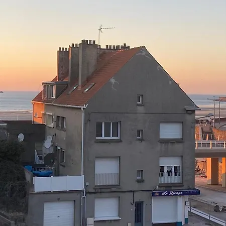 Fl'heurt De Au Pied De La Plage, Vue