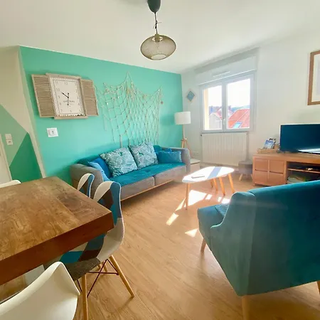 Fl'heurt De Au Pied De La Plage, Vue *