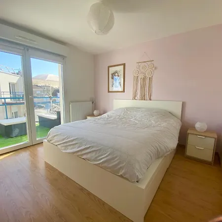 Fl'heurt De Au Pied De La Plage, Vue Le Portel